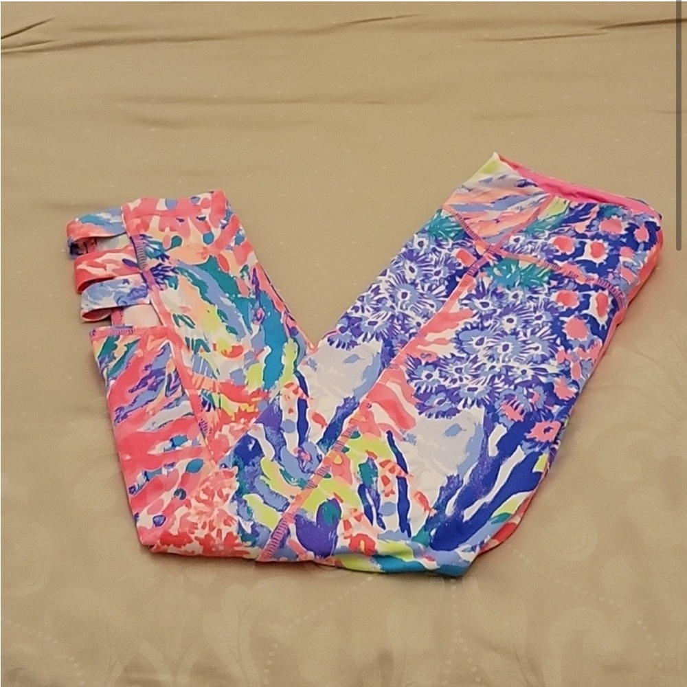 VGUC Size M Lilly Pulitzer Luxletic leggings